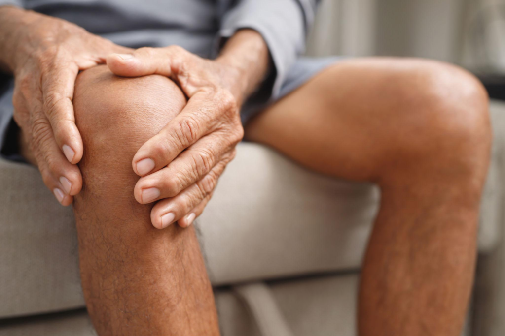 knee pain at night